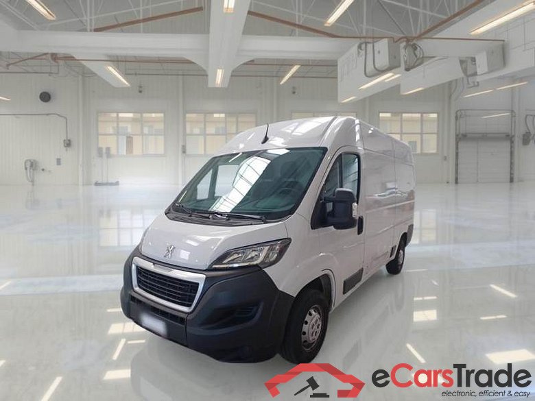 PEUGEOT BOXER / 2014 / 4P / FURGONE 333 L2H2 2.2 BLUEHDI 140CV SeS