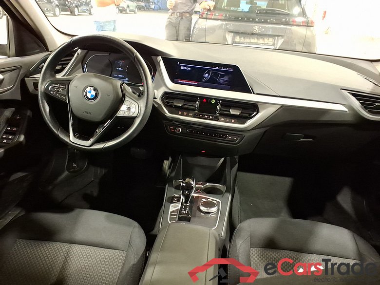 BMW 1 SERIES HATCH 1.5 116DA (85KW) #6
