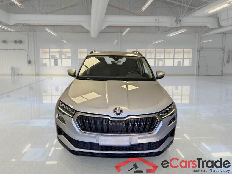 SKODA KAROQ / 2022 / 5P / SUV 2.0 TDI 85KW EVO SCR EXECUTIVE DSG #6