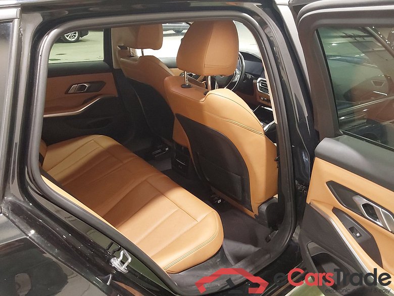 BMW 3 TOURING - 2019 318iA OPF #5