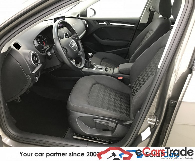 Audi A3 SB Attraction 1.6 TDi 110Hp Navi Klima PDC #5