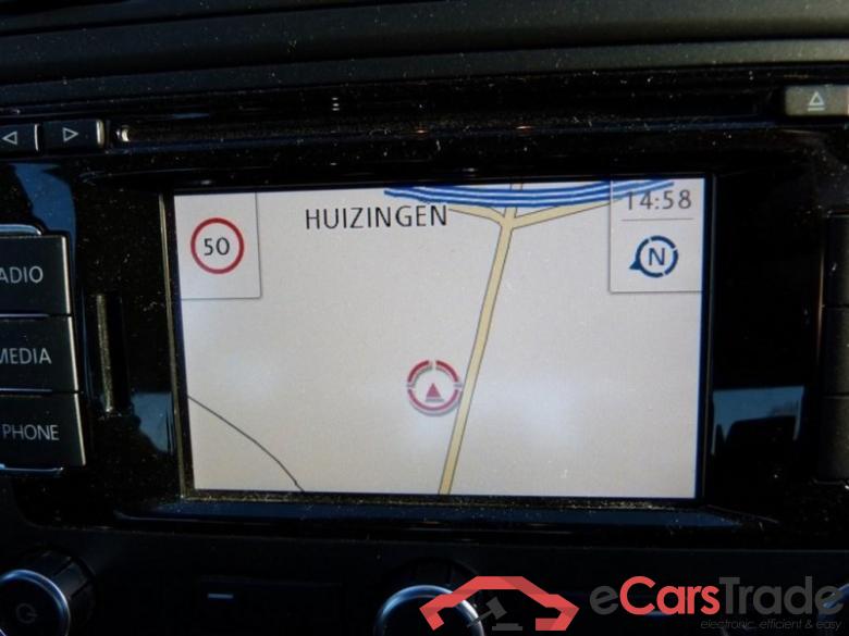 VOLKSWAGEN GOLF 1.6 CR TDi BlueMotion DPF Navi Klima ... #6